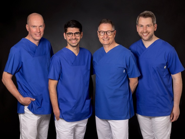 Dr. Stockbrink, Dr. Dr. Ayoub, Dr. Dr. Kettner, Priv.-Doz. Dr. Dr. Zeller